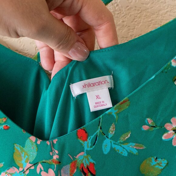 Xhilaration Women’s Sz XL Green Floral Dress Criss Cross Back Slip Cottagecore - Picture 3 of 6